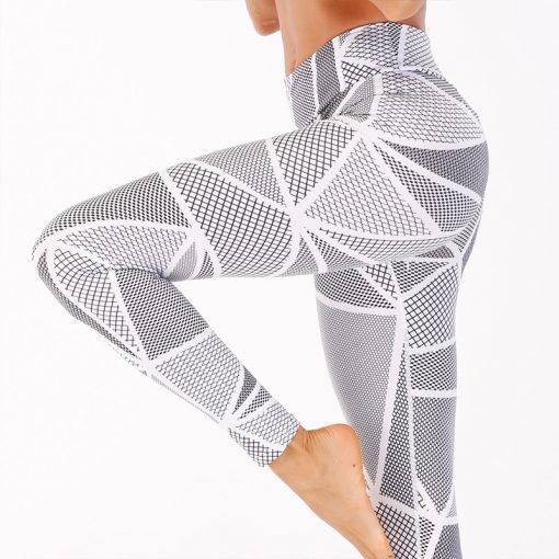 Women's Printed Sport Bra and Leggings Set - Image 4