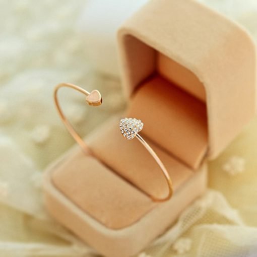 Women's Heart Shaped Bracelet - Image 4