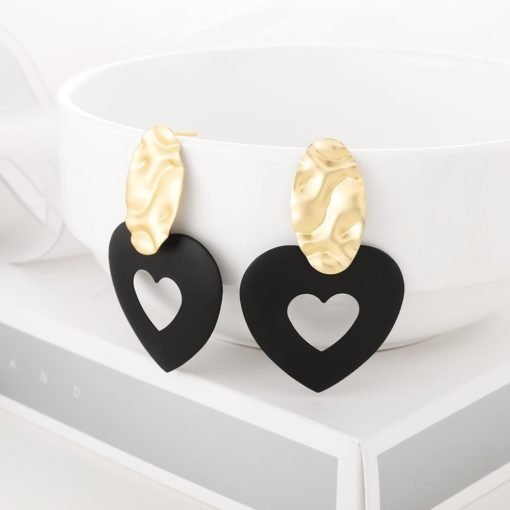 Women's Geometric Pattern Drop Earrings - Image 3