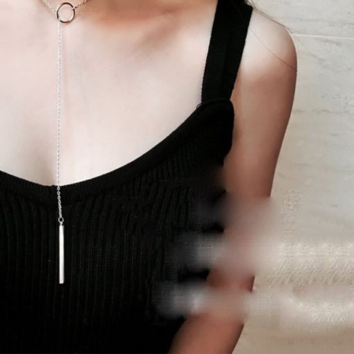 Minimalist Vintage Style Pendant Necklace - Image 3
